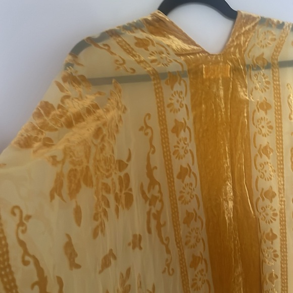 KIMONO - Picture 5 of 5